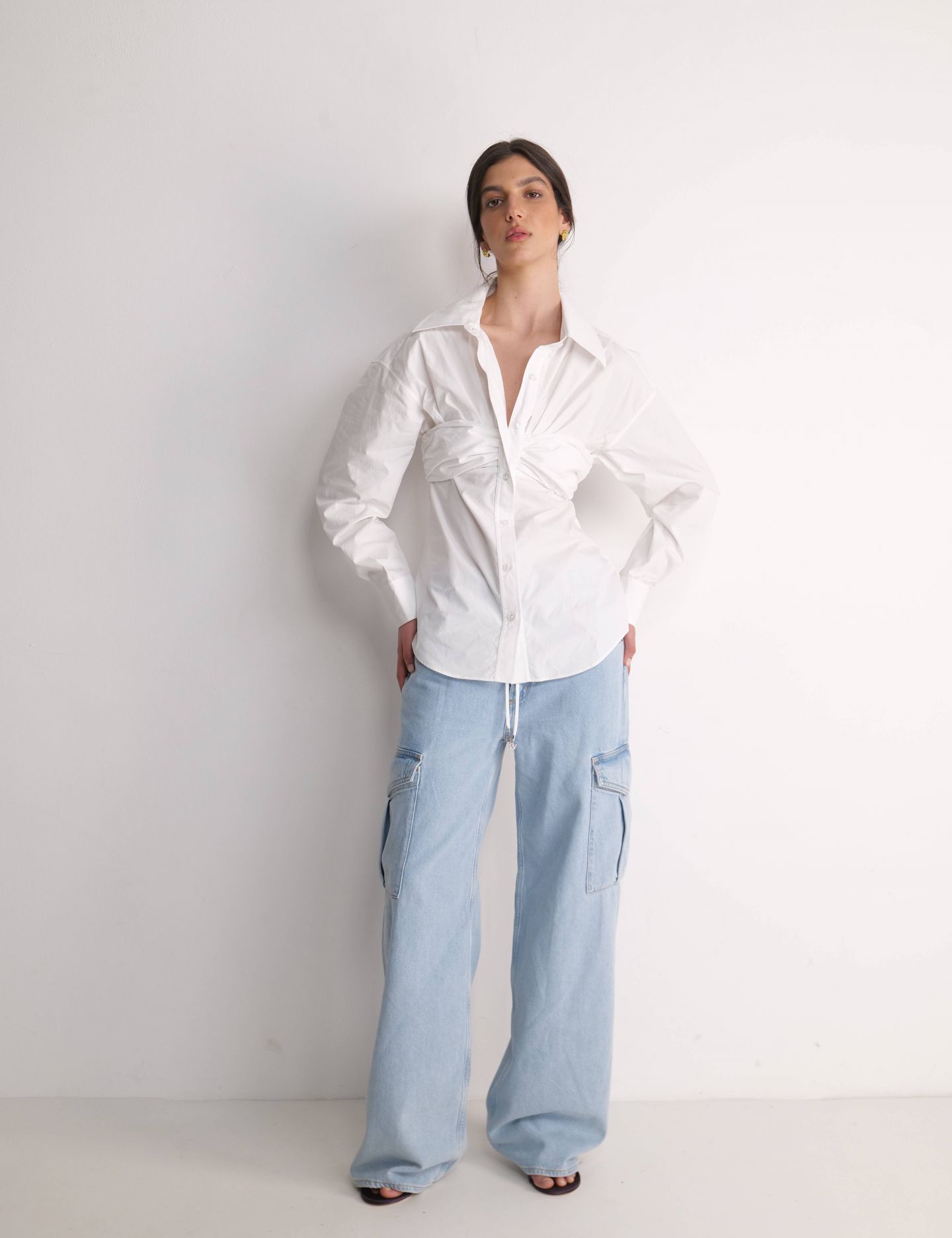 חולצת אוקספורד בשילוב טופ בנדו - בגדים