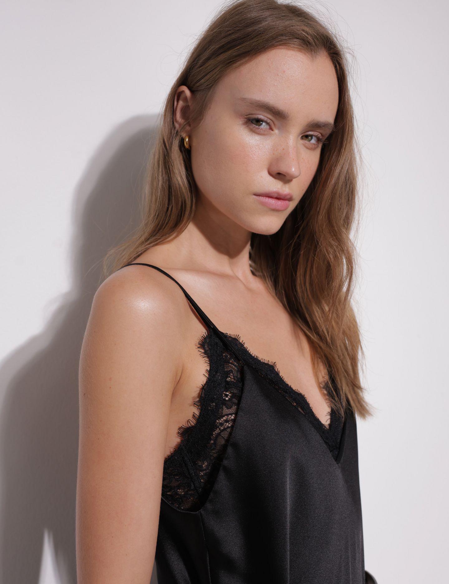 שמלת סליפ - בגדים