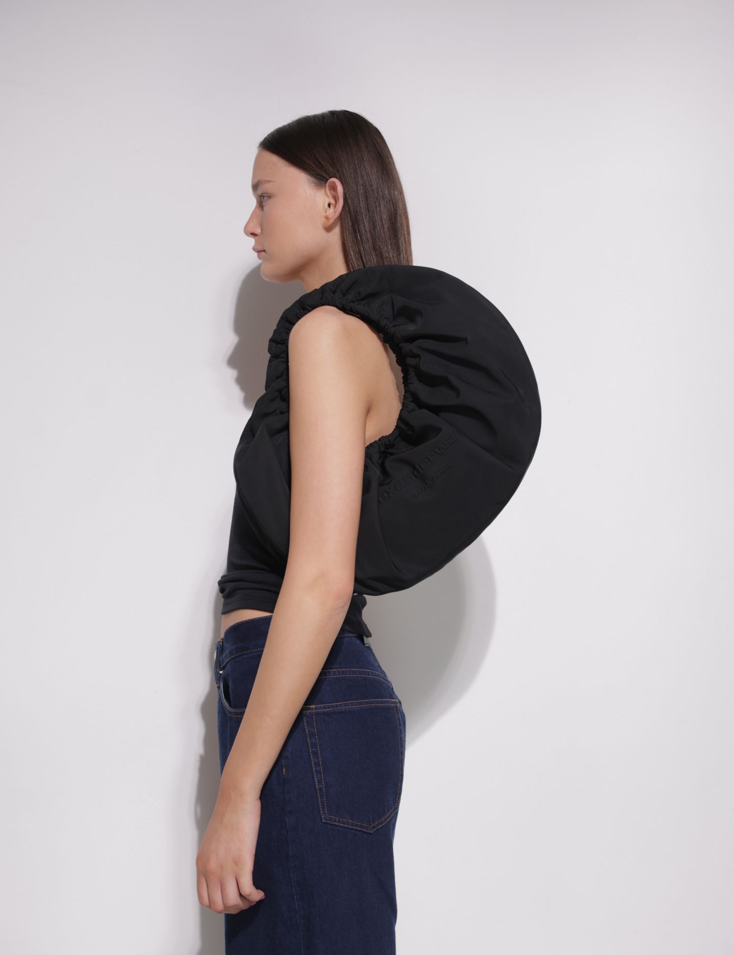 תיק צד עגול קרסנט - תיקים