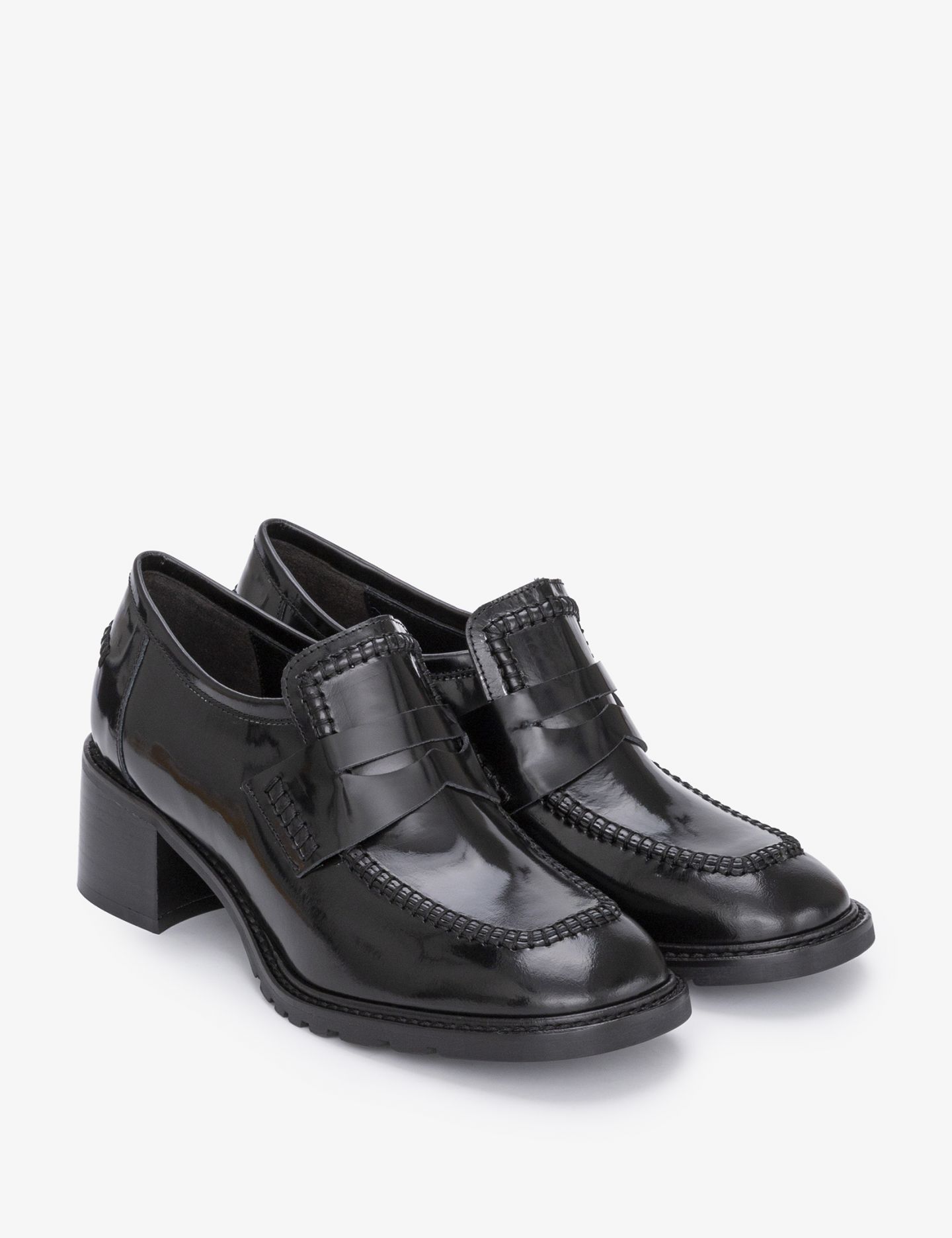 נעלי מוקסינים עקב - נעליים