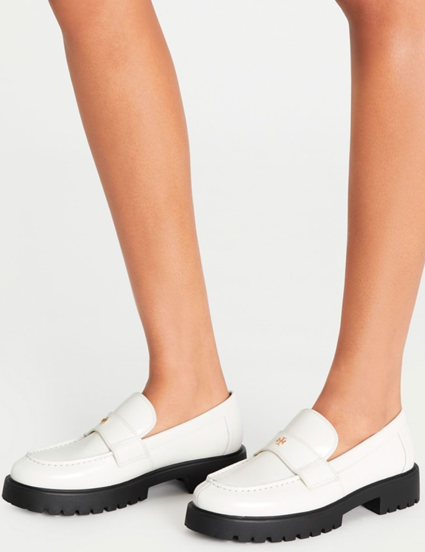 נעלי מוקסין מעור - נעליים