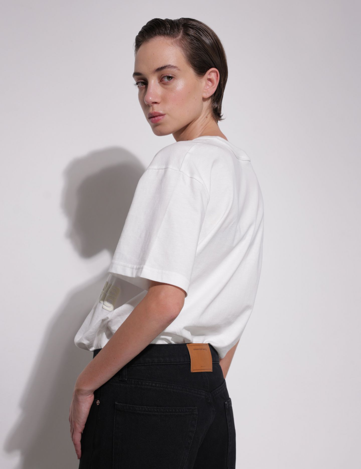 טי-שרט קצרה לוגו מונוגרמי - בגדים