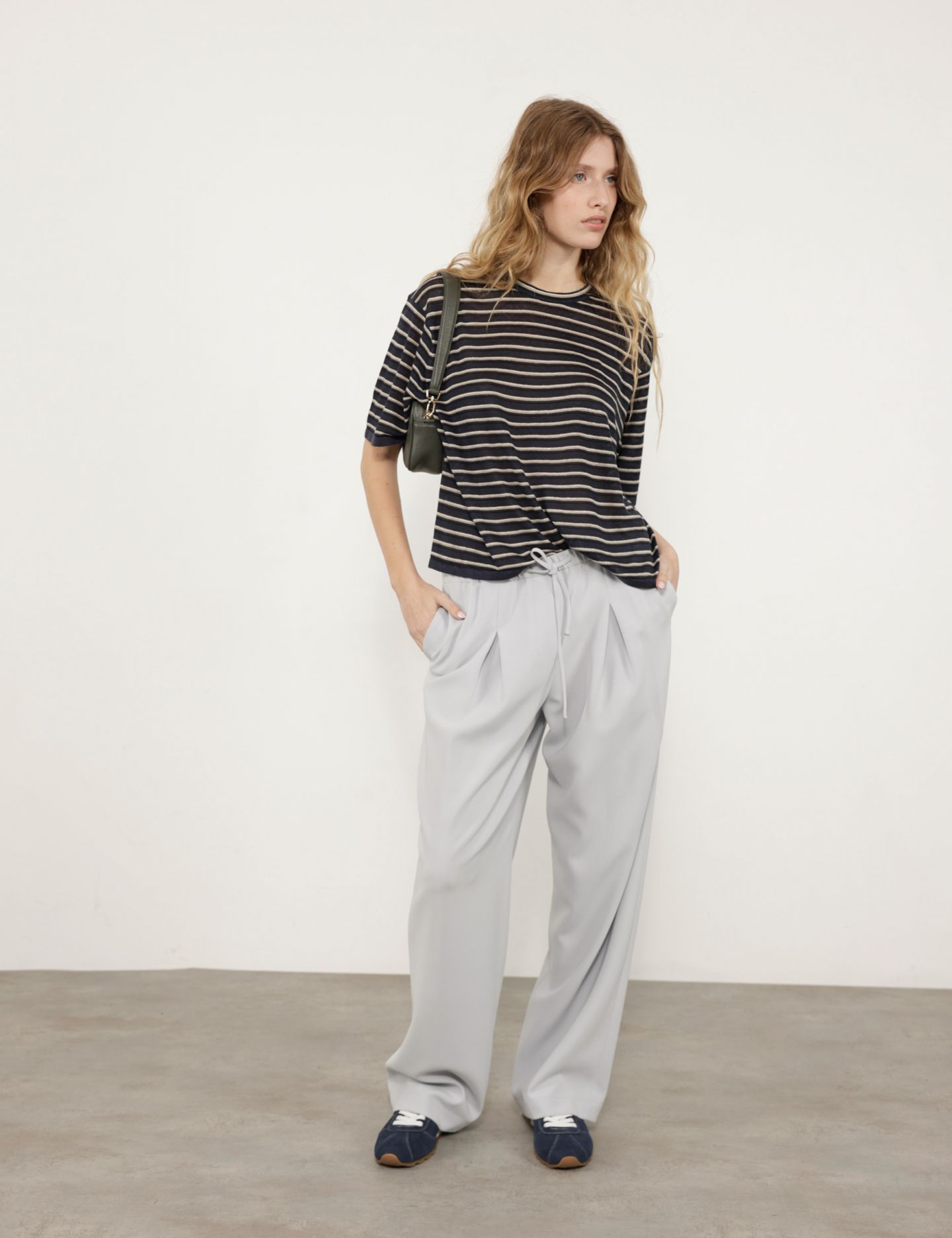 מכנסיים ארוכים קלילים - בגדים