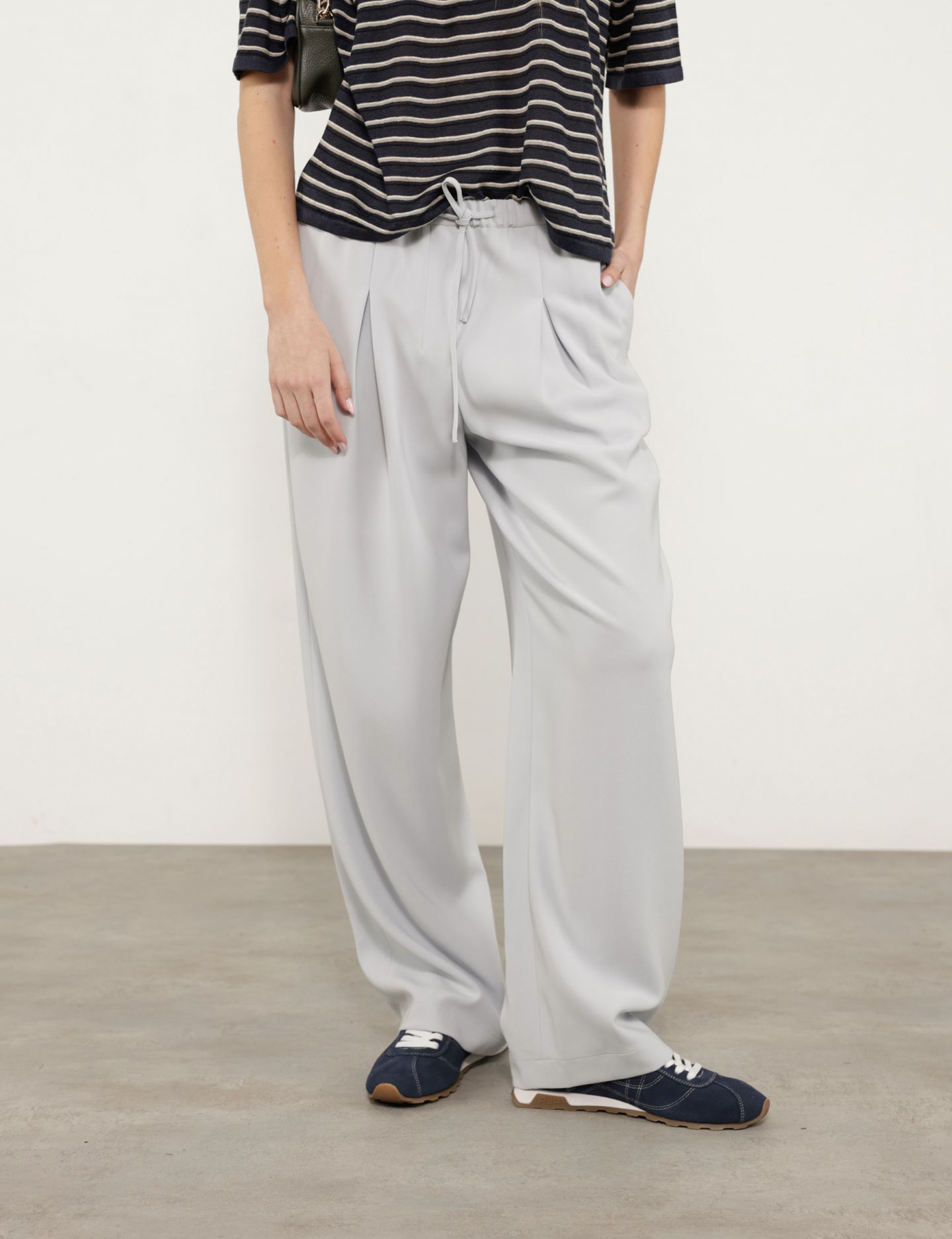 מכנסיים ארוכים קלילים - בגדים