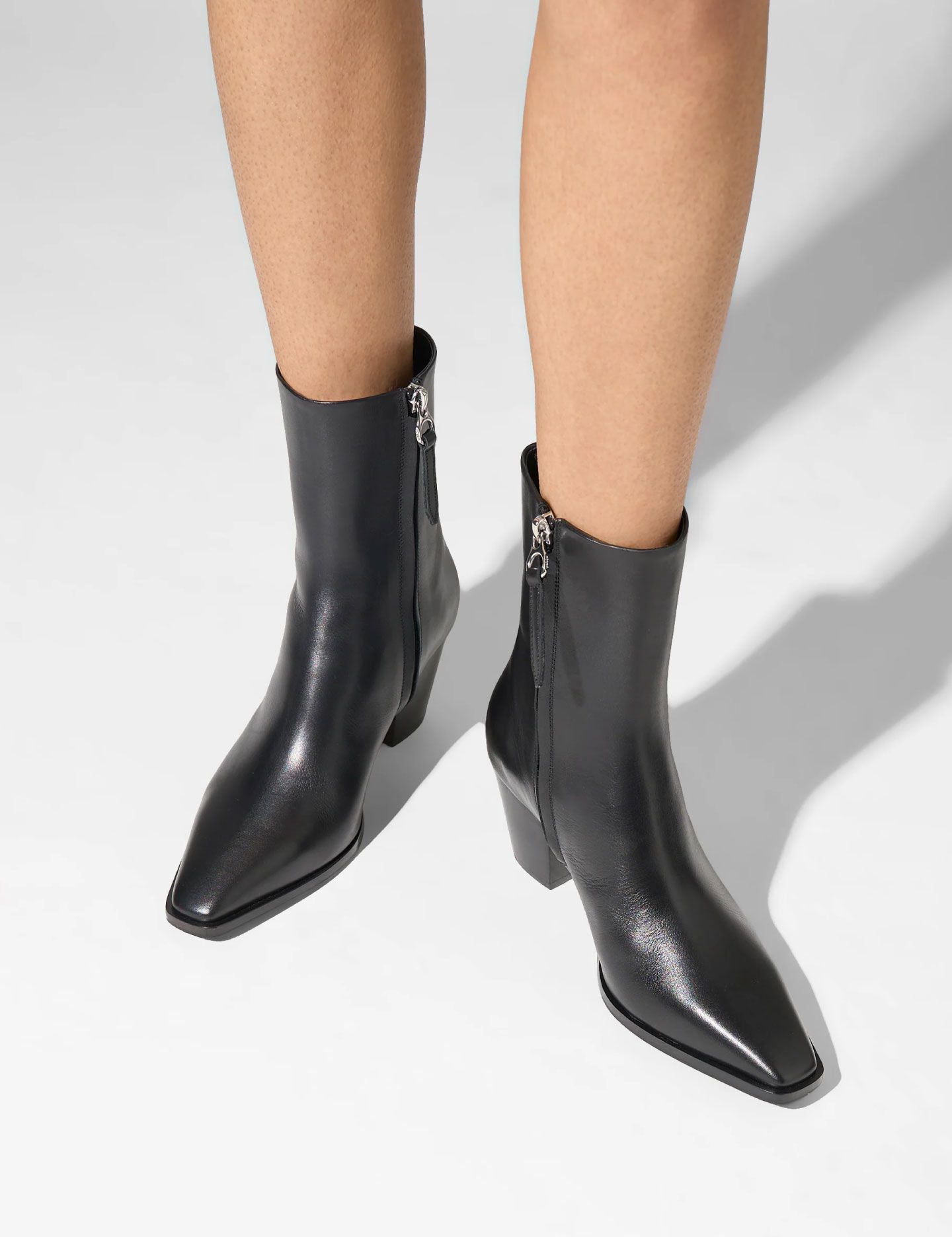 מגפוני עקב HEDVIG - נעליים