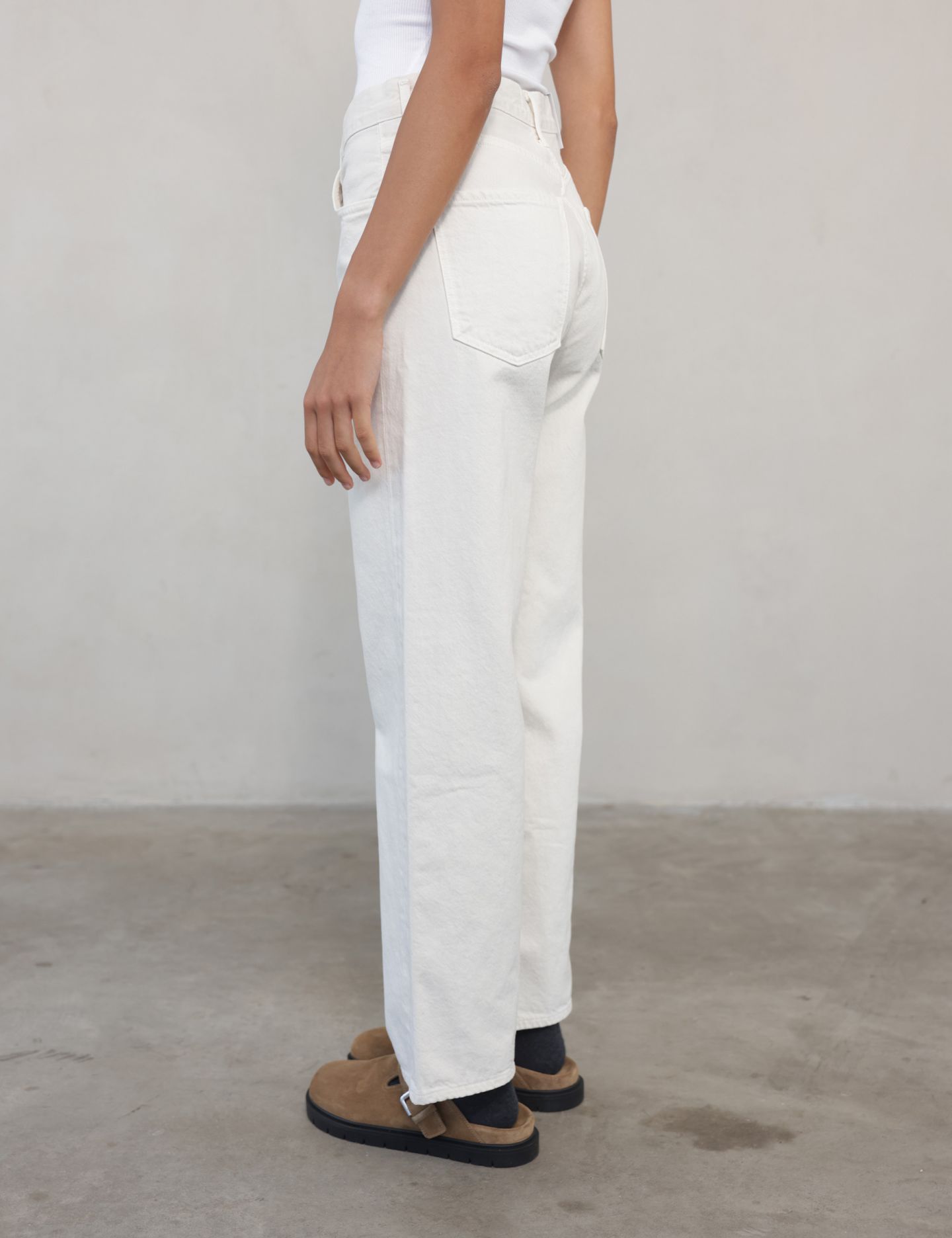 מכנסי ג’ינס REN - בגדים