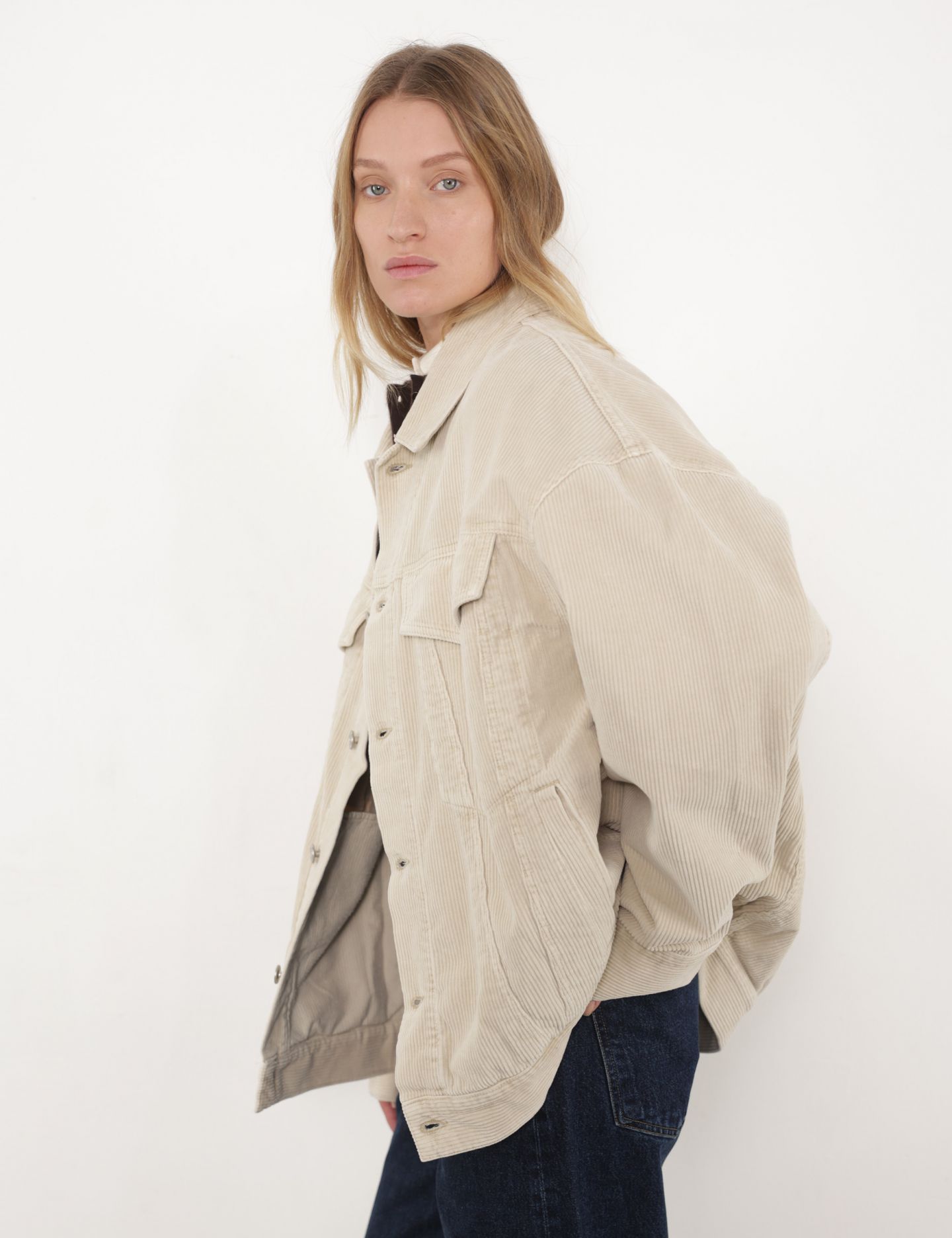 ג’קט קורדרוי אוברסייז - בגדים