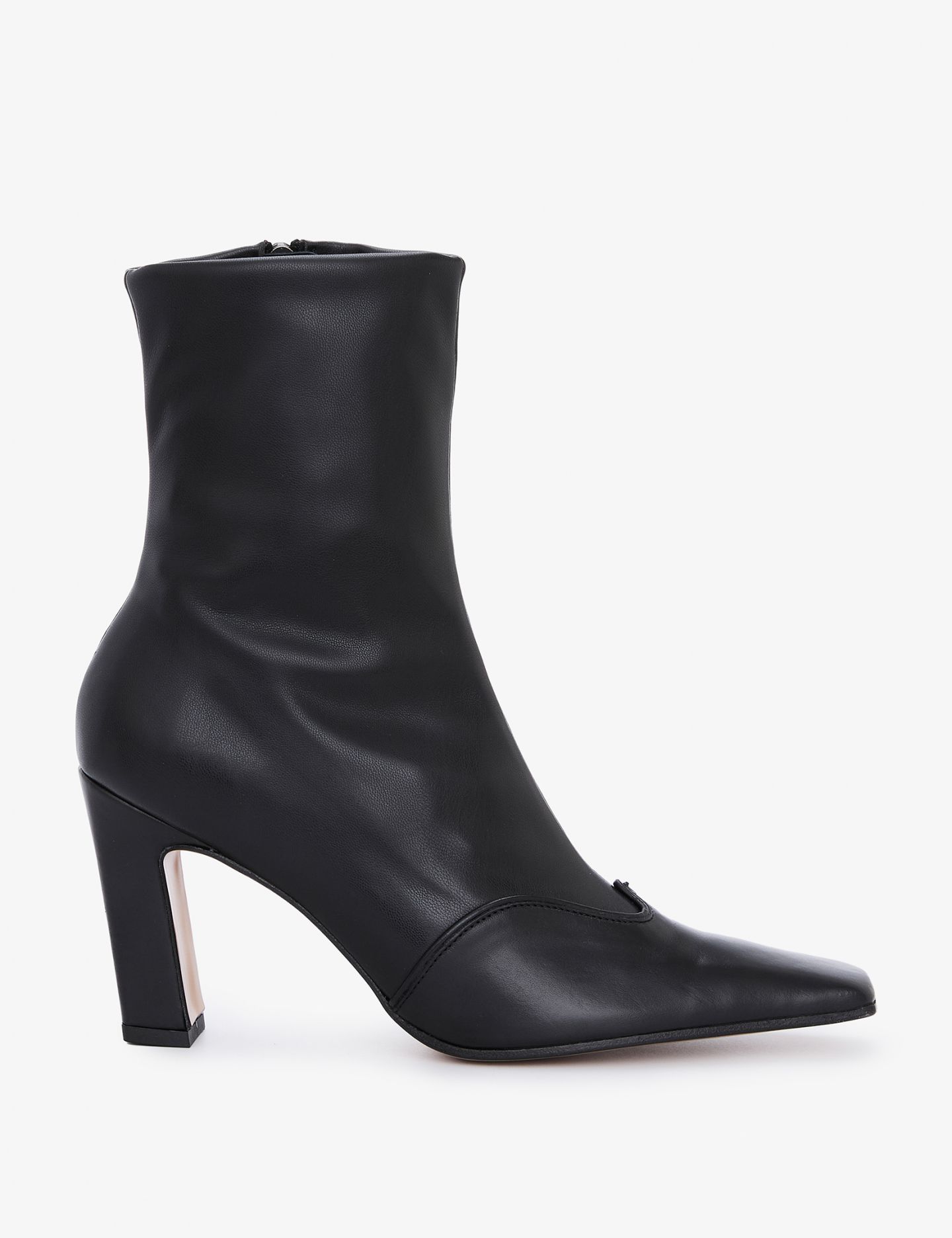 מגפי עקב עור - נעליים