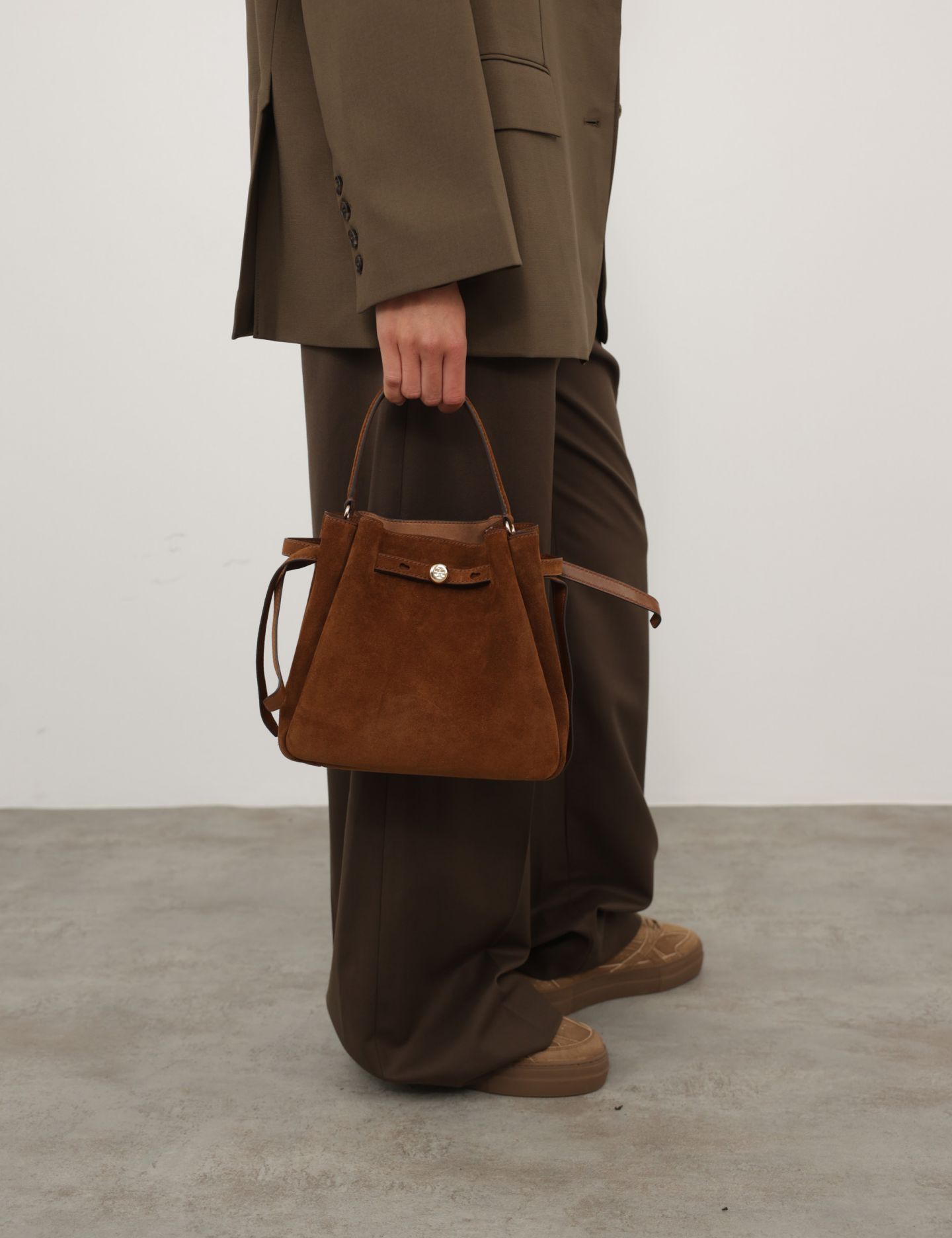 תיק  ROMY HOBO - תיקים