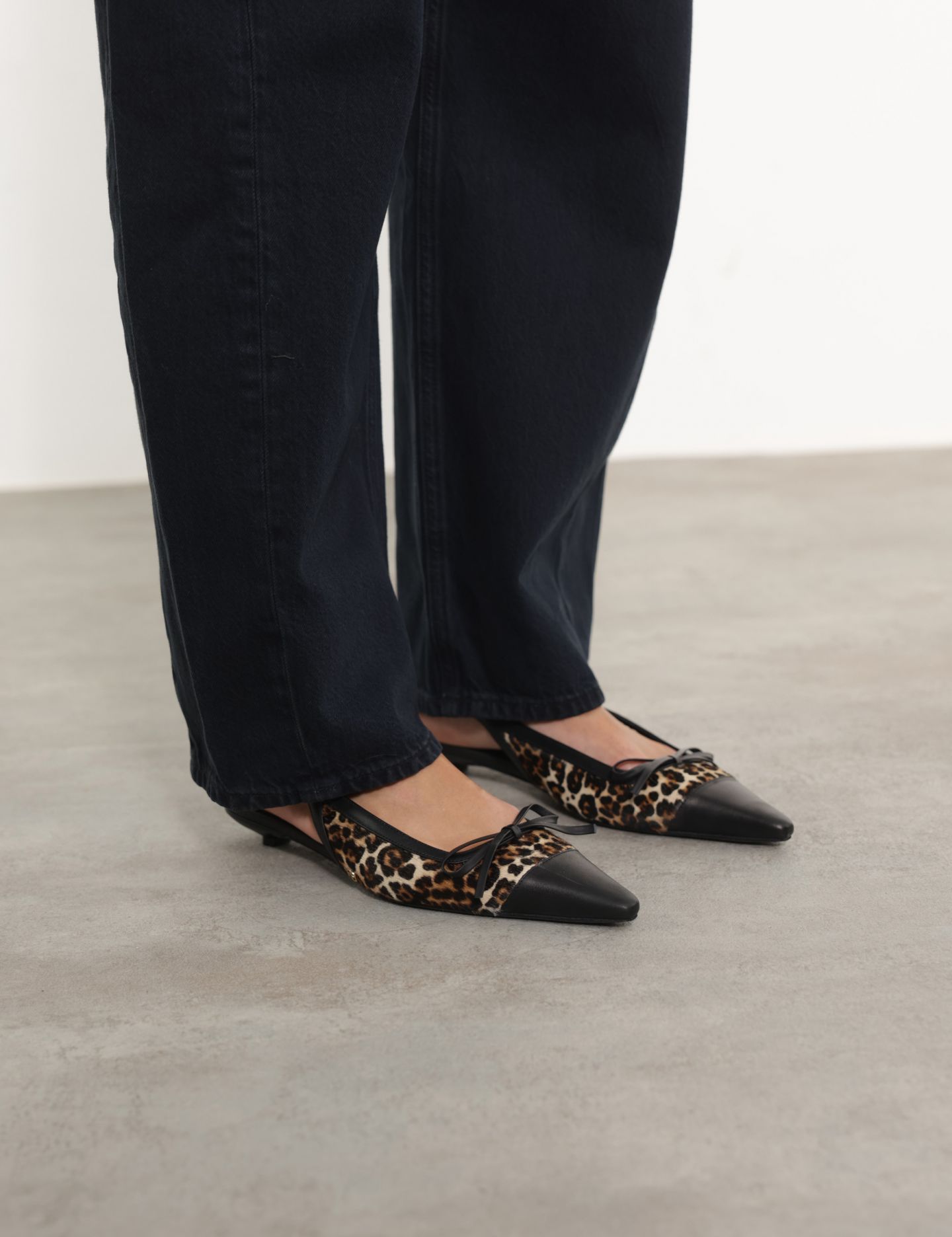 נעלי עקב עם פפיון ZOEY - נעליים