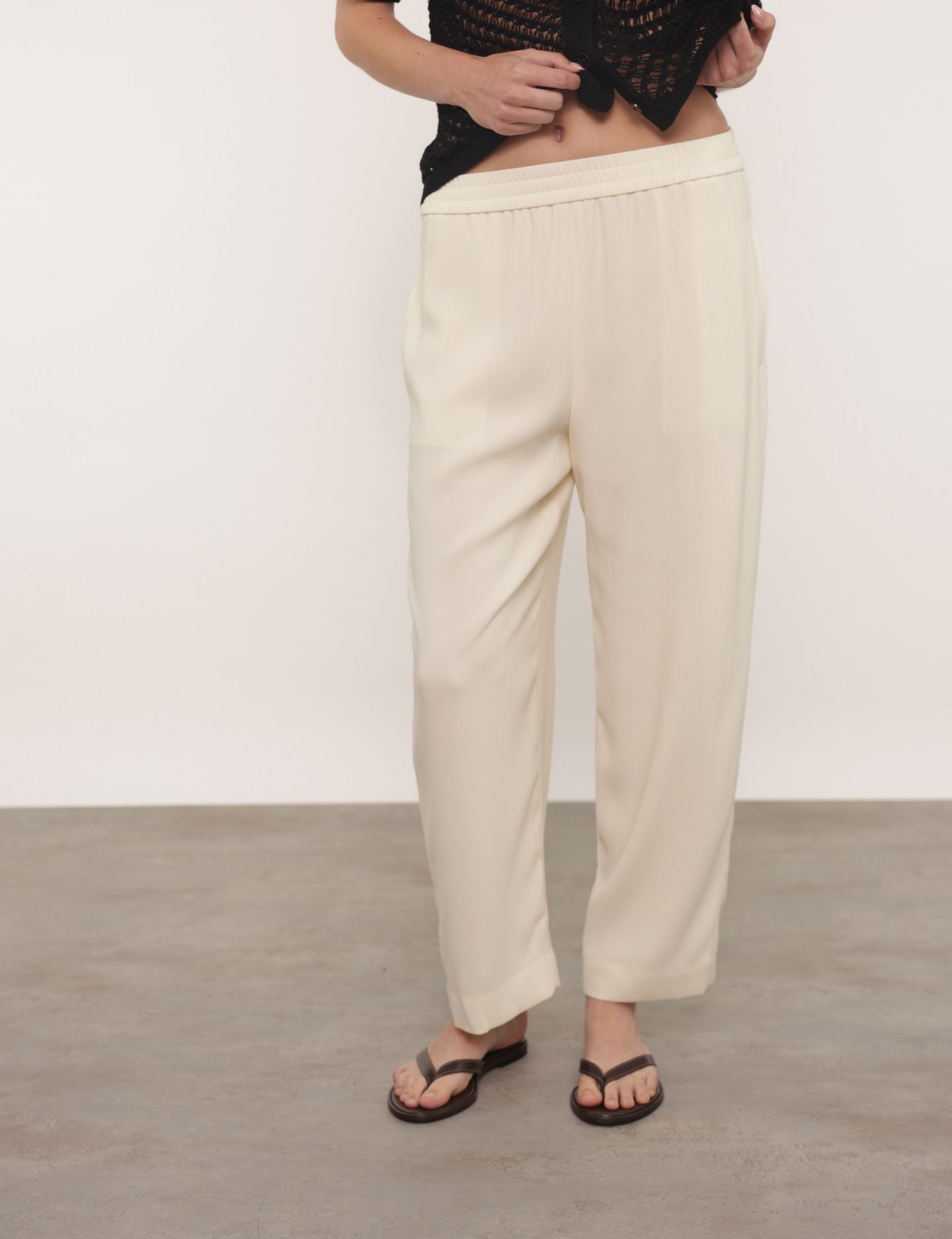 מכנסיים ארוכים קלילים - בגדים